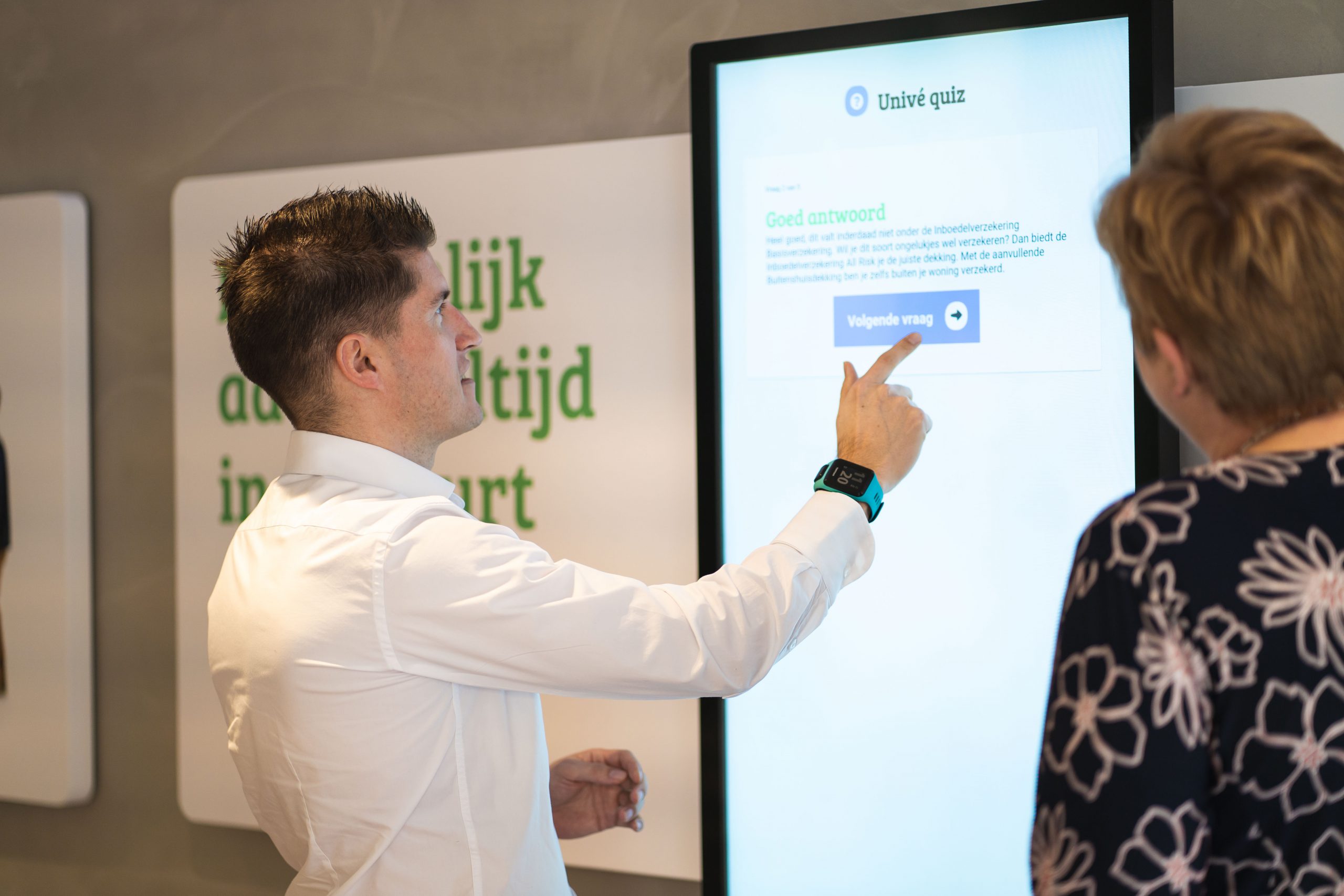 Keuzewijzer narrowcasting oplossing voor Univé